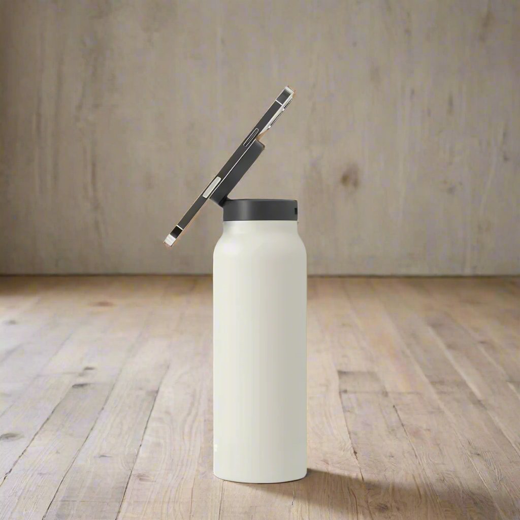 FusionFlow - Magnetic Phone Holding Water Bottle