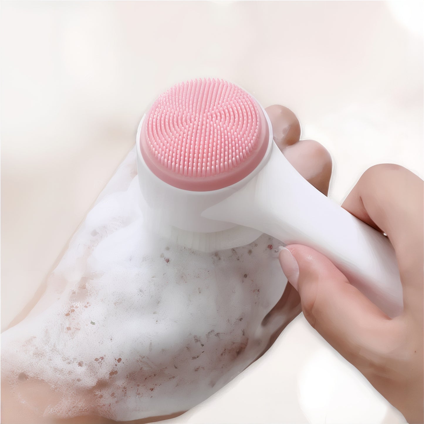 VelvetGlow - Facial Cleansing Brush